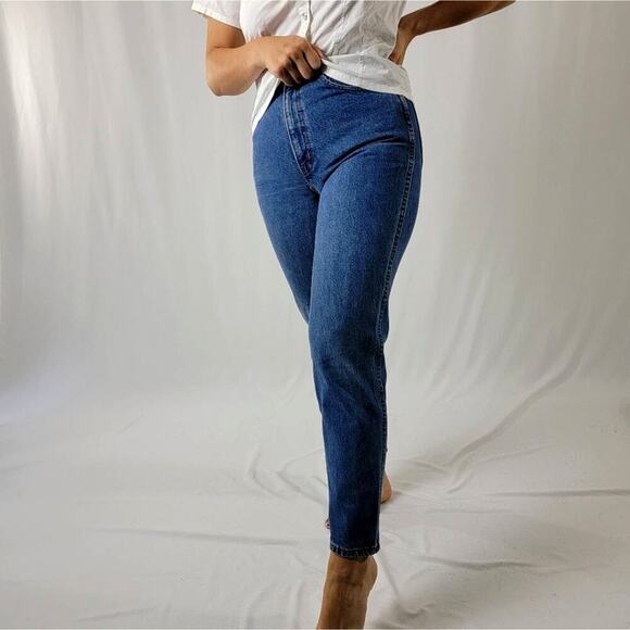 Vintage USA High Rise Mom Jeans By Chic - Picture 4 of 10